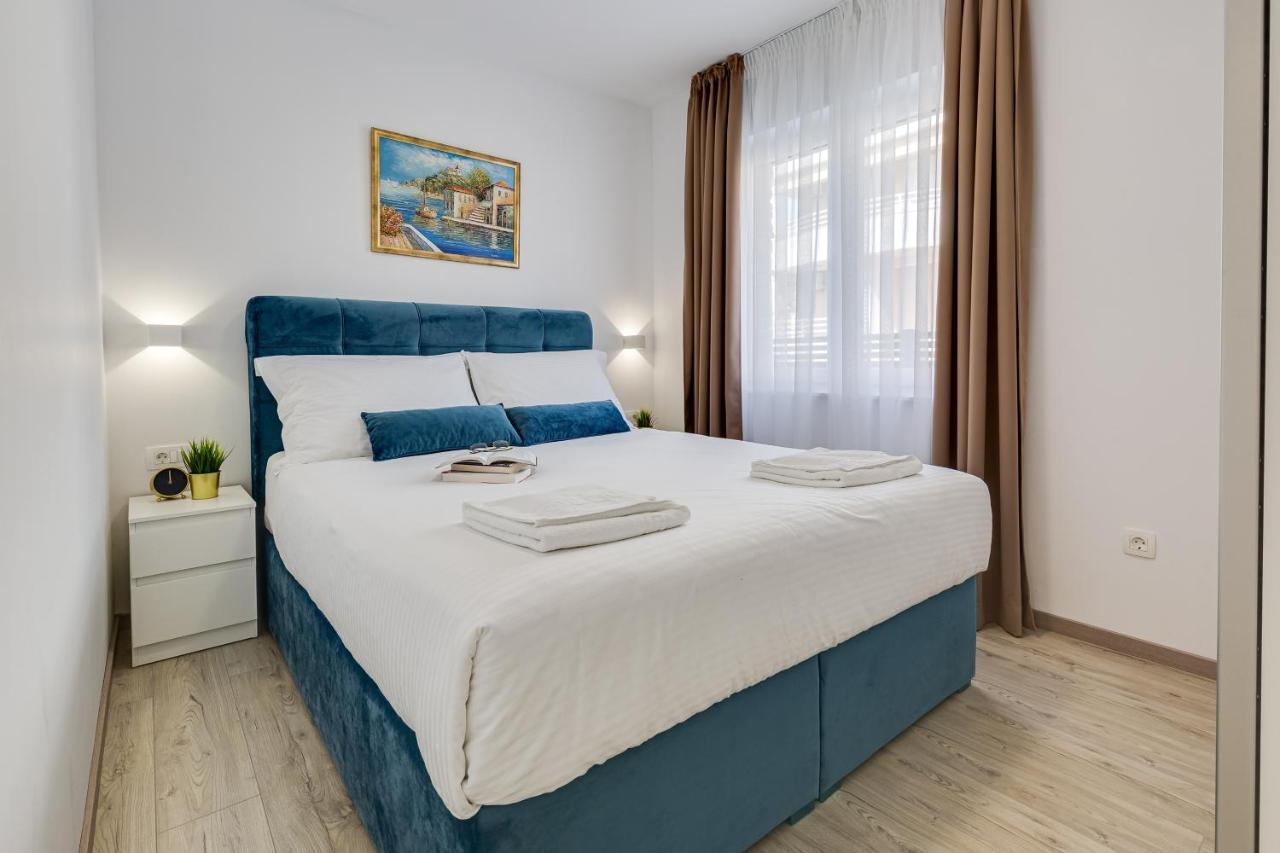 Apartments Corcovado Vodice Exterior photo